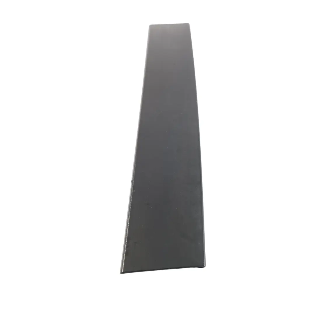 Ford Focus Titanium Moulure Encadrement Vitre Porte Gauche - SKU 4M51-A20899-AG - Numéro de pièce 4M51-A20899-AG
