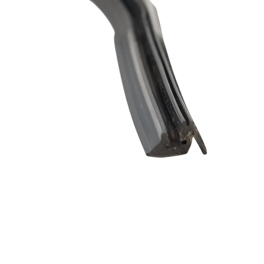 Ford Focus Titanium Joint Caoutchouc Vitre Porte Avant Gauche - SKU 4M51-A21511-A - Numéro de pièce 4M51-A21511-A