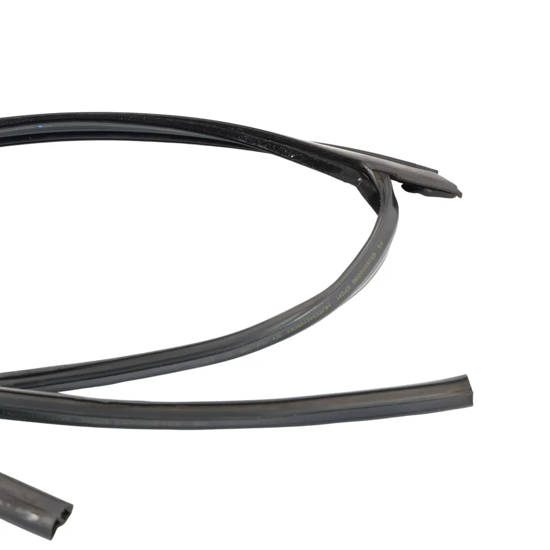 Ford Focus Titanium Heckscheibe Türdichtung Gummi Links - SKU 4M51-A25825-A - Teilenummer 4M51-A25825-A