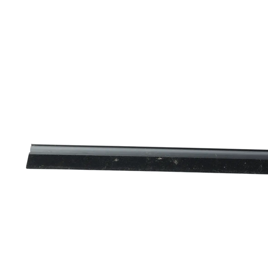 Türdichtung Gürtel Hinten Links für Ford Focus Titanium mit Teilenummer 4M51-A25861-AH Ford Focus Titanium Türdichtung Gürtel Hinten Links - SKU 4M51-A25861-AH - Teilenummer 4M51-A25861-AH