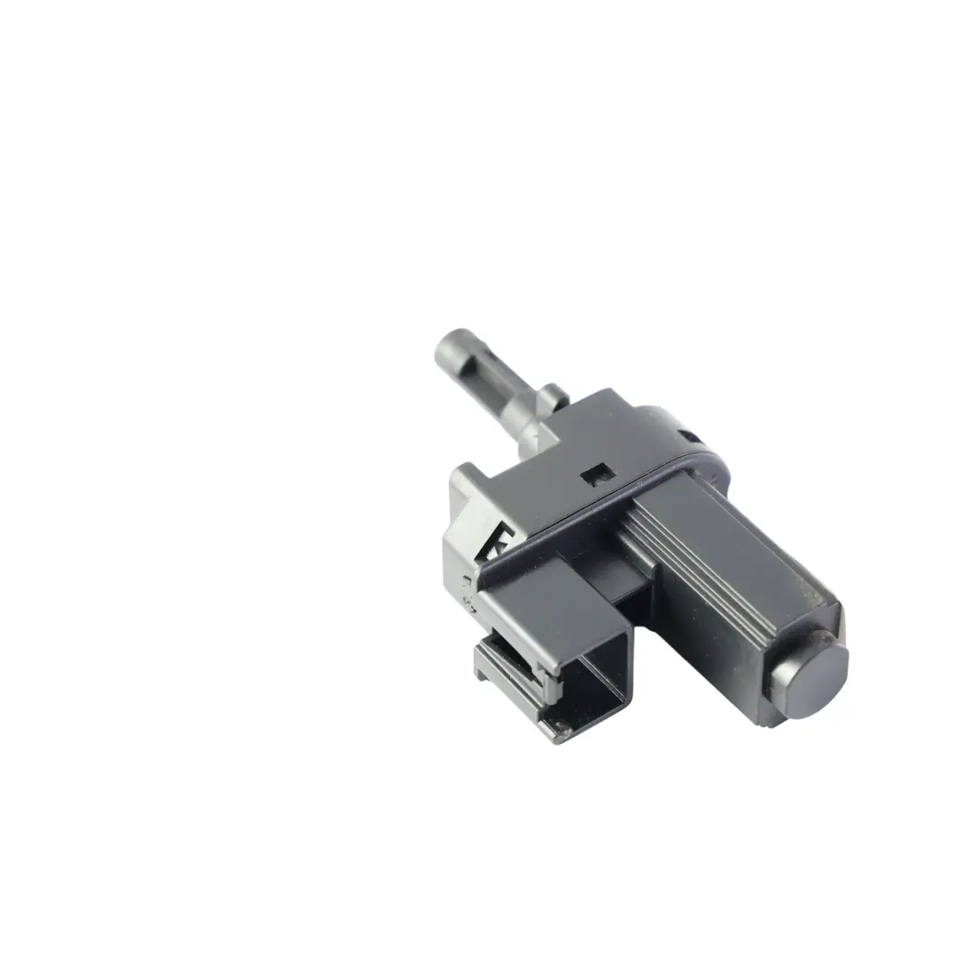 Ford Mondeo MK4 Sensor Interruptor Pedal Embrague 2.0 AOBA - SKU 4M5T-7C534-AA - Número de pieza 4M5T-7C534-AA