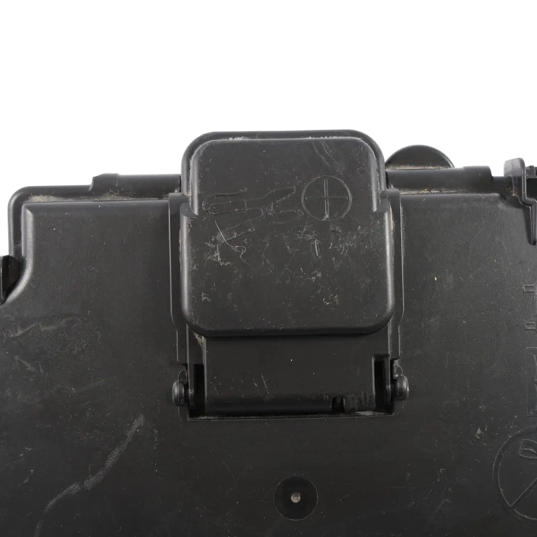Fuse Box Cover Covering Lid Top Housing to Vauxhall Movano C with Part number 52218980 Vauxhall Movano C Fuse Box Cover Covering Lid Top Housing - SKU 52218980 - Part number 52218980