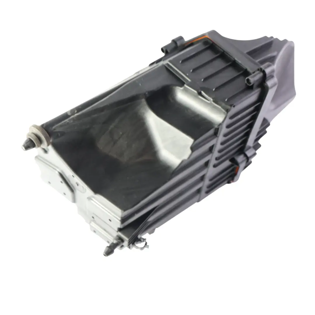 Intake Filter Box to Vauxhall Movano C Fiat Ducato Peugeot Boxer Air with Part number 52233685 Vauxhall Movano C Fiat Ducato Peugeot Boxer Air Intake Filter Box - SKU 52233685 - Part number 52233685