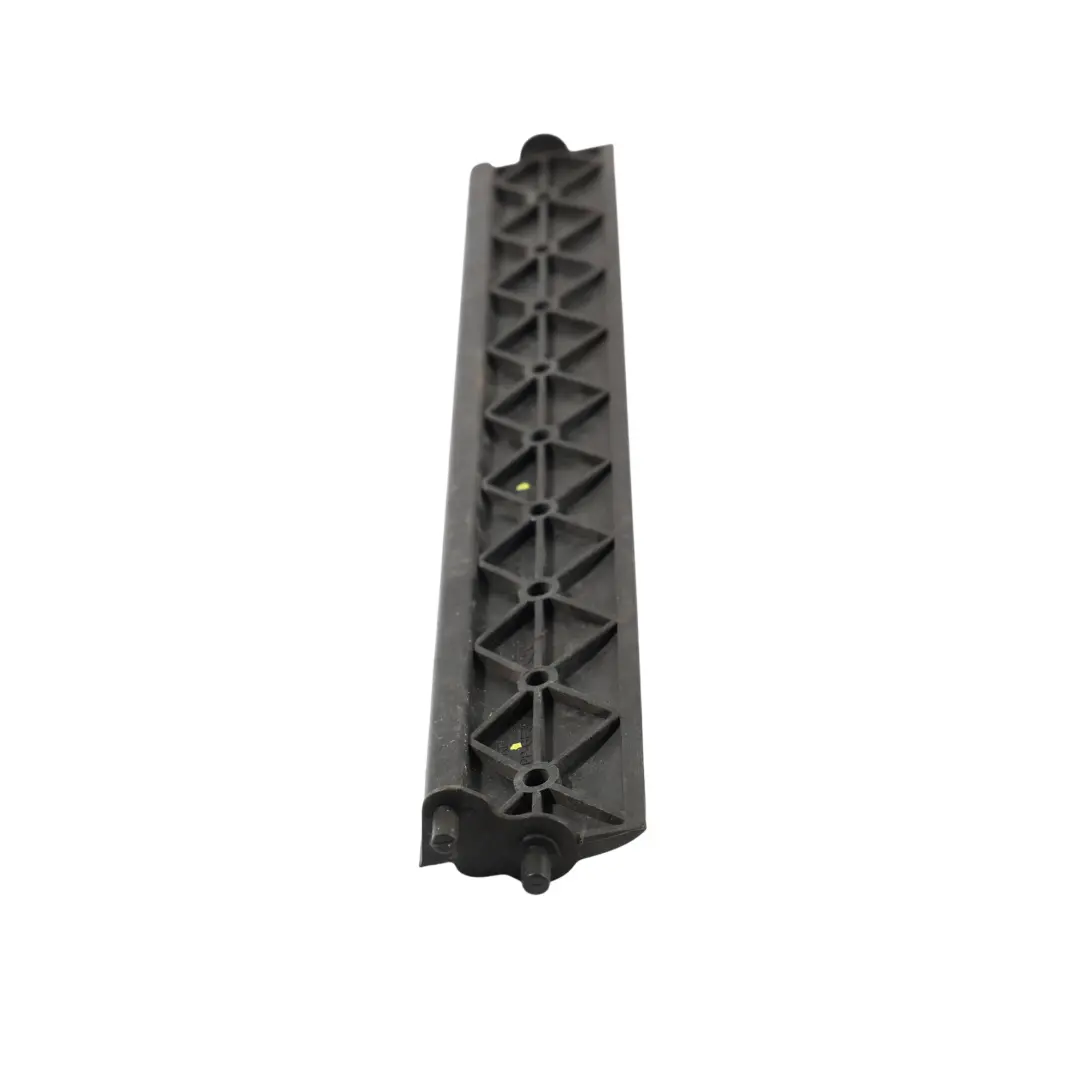 Land Rover Range Rover Evoque L551 Radiator Shutter Grille K8D2-8475-A - SKU 523123486-2 - Part number 523123486
