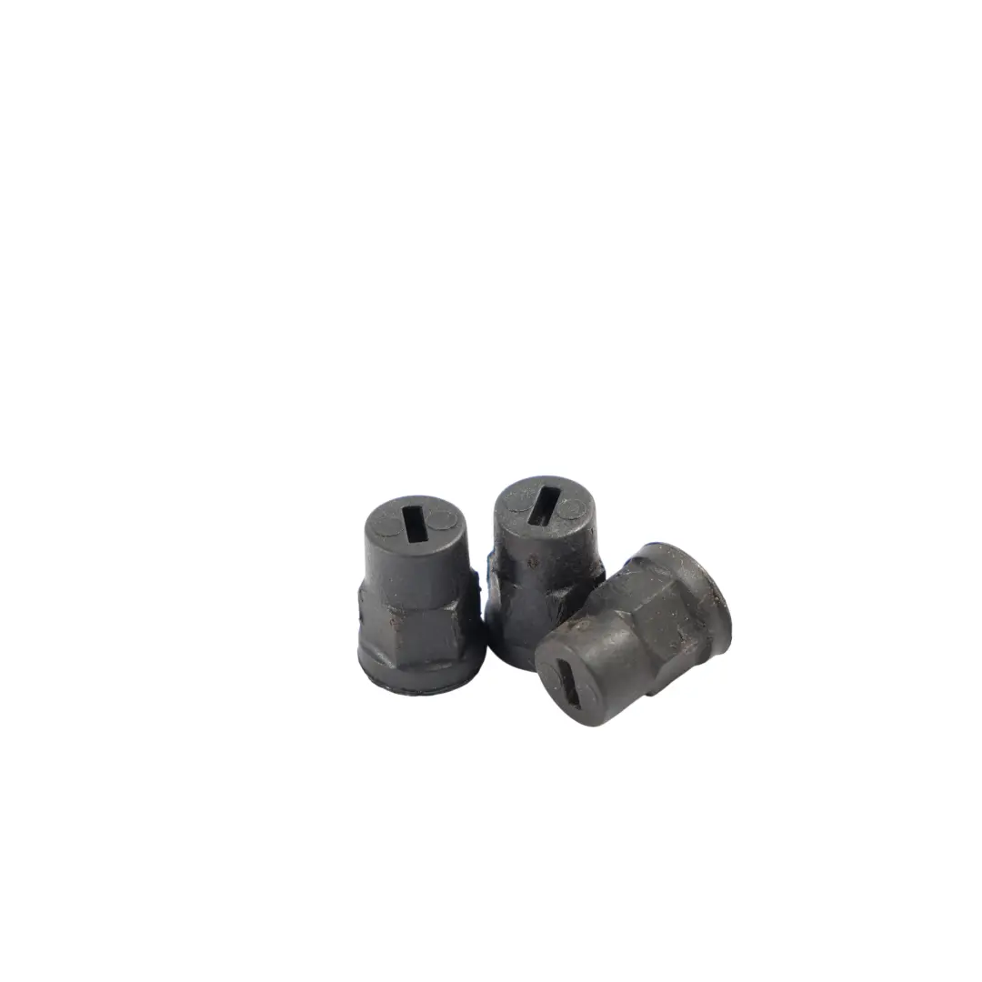 Mk5 Rear Inner Tail Lamp Nut Set to Ford Mondeo with Part number 5304411 Ford Mondeo Mk5 Rear Inner Tail Lamp Nut Set - SKU 5304411 - Part number 5304411