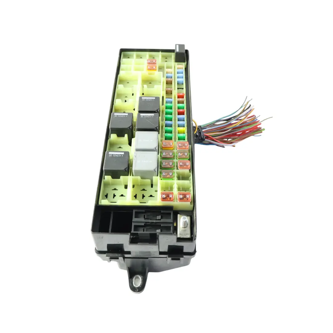 Fuse Relay Box Electrical Unit to Range Rover Vogue L405 with Part number CK52-14A067-BB Range Rover Vogue L405 Fuse Relay Box Electrical Unit - SKU CK52-14A067-BB-1 - Part number CK52-14A067-BB