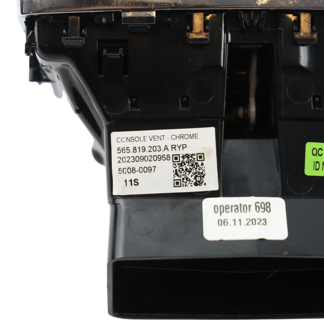 Skoda Karoq NU7 Rejilla Ventilación Aire Central Consola Trasera - SKU 565819203A - Número de pieza 565819203A