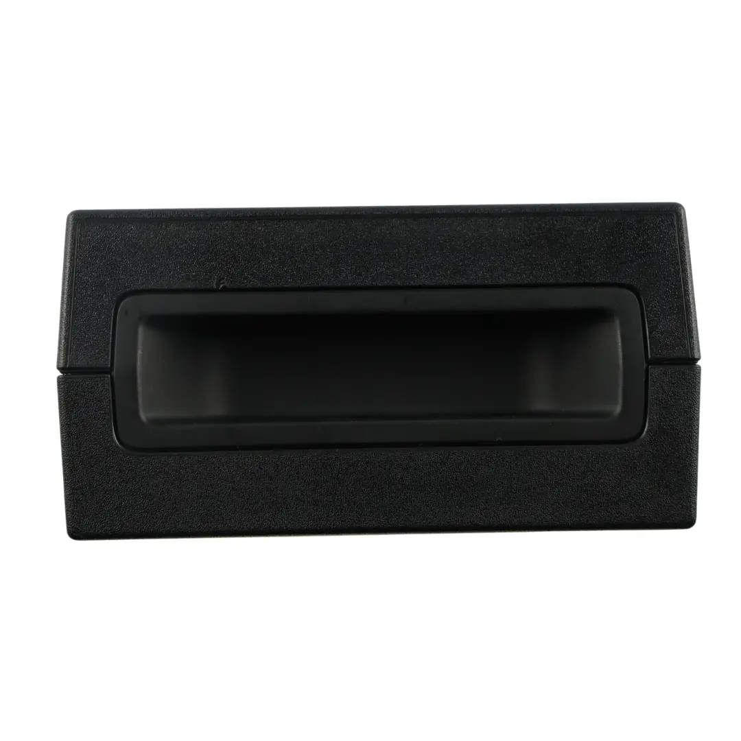 Skoda Karoq Nu7 Centre Console Cup Drink Holder - SKU 565862532A - Part number 565862532A