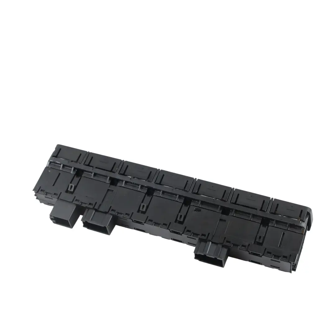 Panel Przełącznika Świateł Awaryjnych do Skoda Kodiaq Karoq o numerze 565927132AK Skoda Kodiaq Karoq Panel Przełącznika Świateł Awaryjnych - SKU 565927132AK - Numer Części 565927132AK