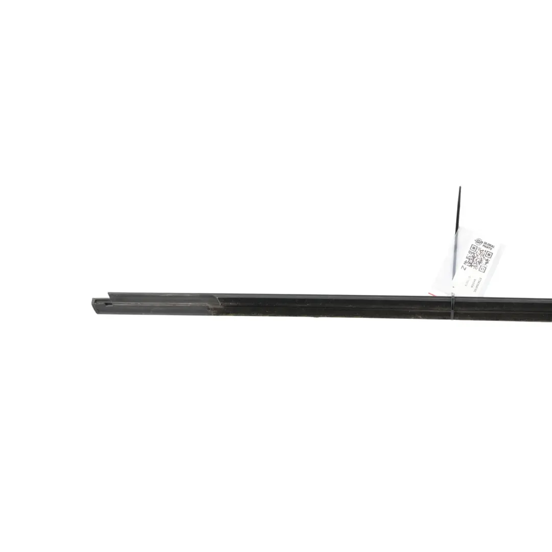 Door Window Strip Cover Rear Right O/S to Skoda Karoq Nu7 with Part number 575839476D Skoda Karoq Nu7 Door Window Strip Cover Rear Right O/S - SKU 575839476D - Part number 575839476D