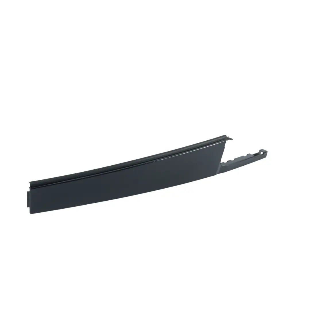 Skoda Karoq NU7 Moldura Pilar Ventana Puerta Trasera Derecha - SKU 575839902B - Número de pieza 575839902B