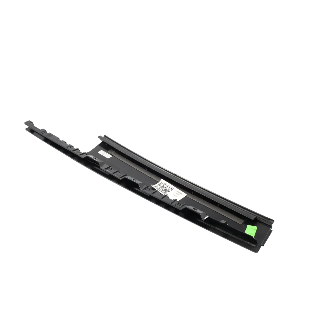 Skoda Karoq ND Ateca KH Moldura Pilar Trasero Derecho Negro Brillo - SKU 575839902C - Número de pieza 575839902C