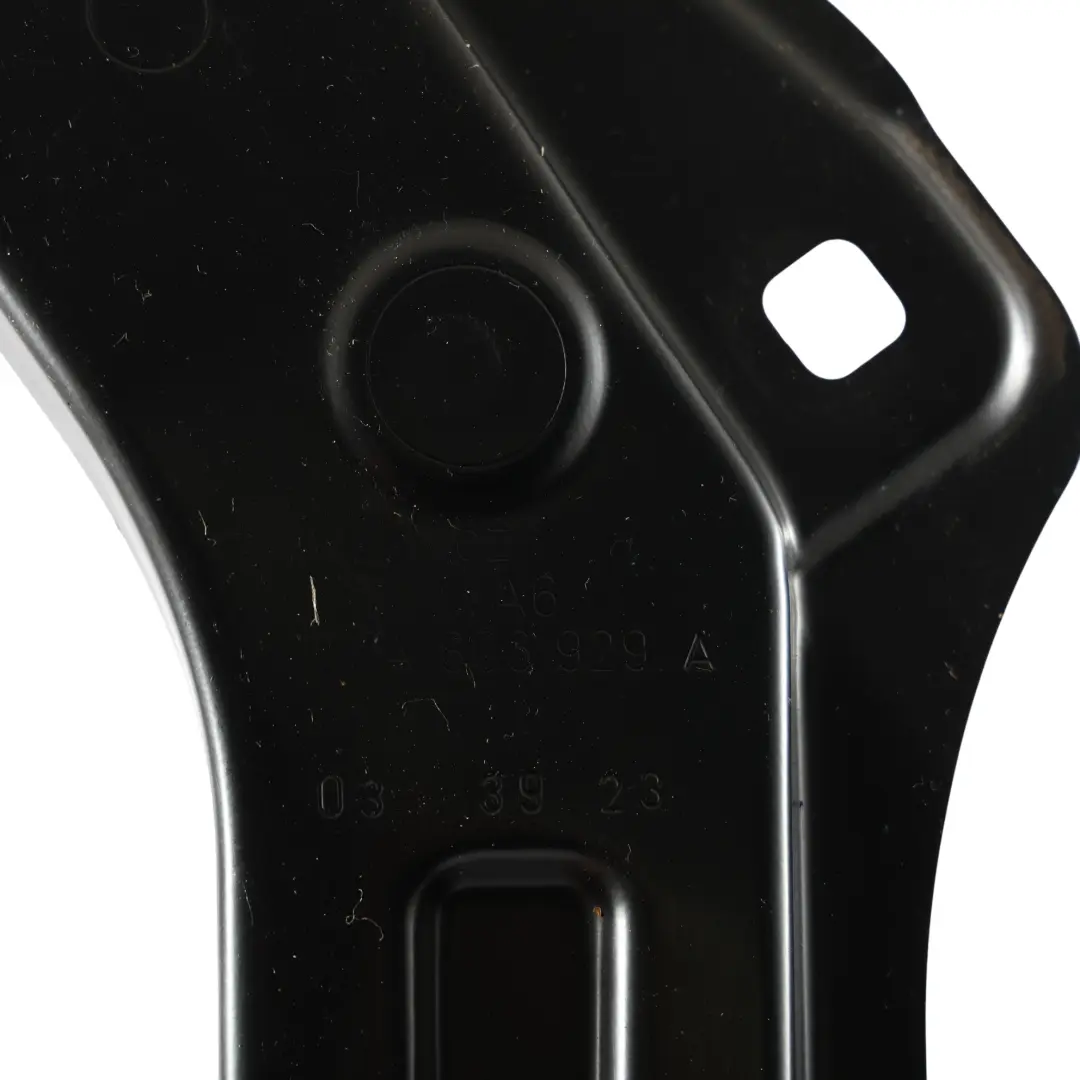 Skoda Karoq ND Soporte Montaje Faro Izquierdo - SKU 57A806929A - Número de pieza 57A806929A
