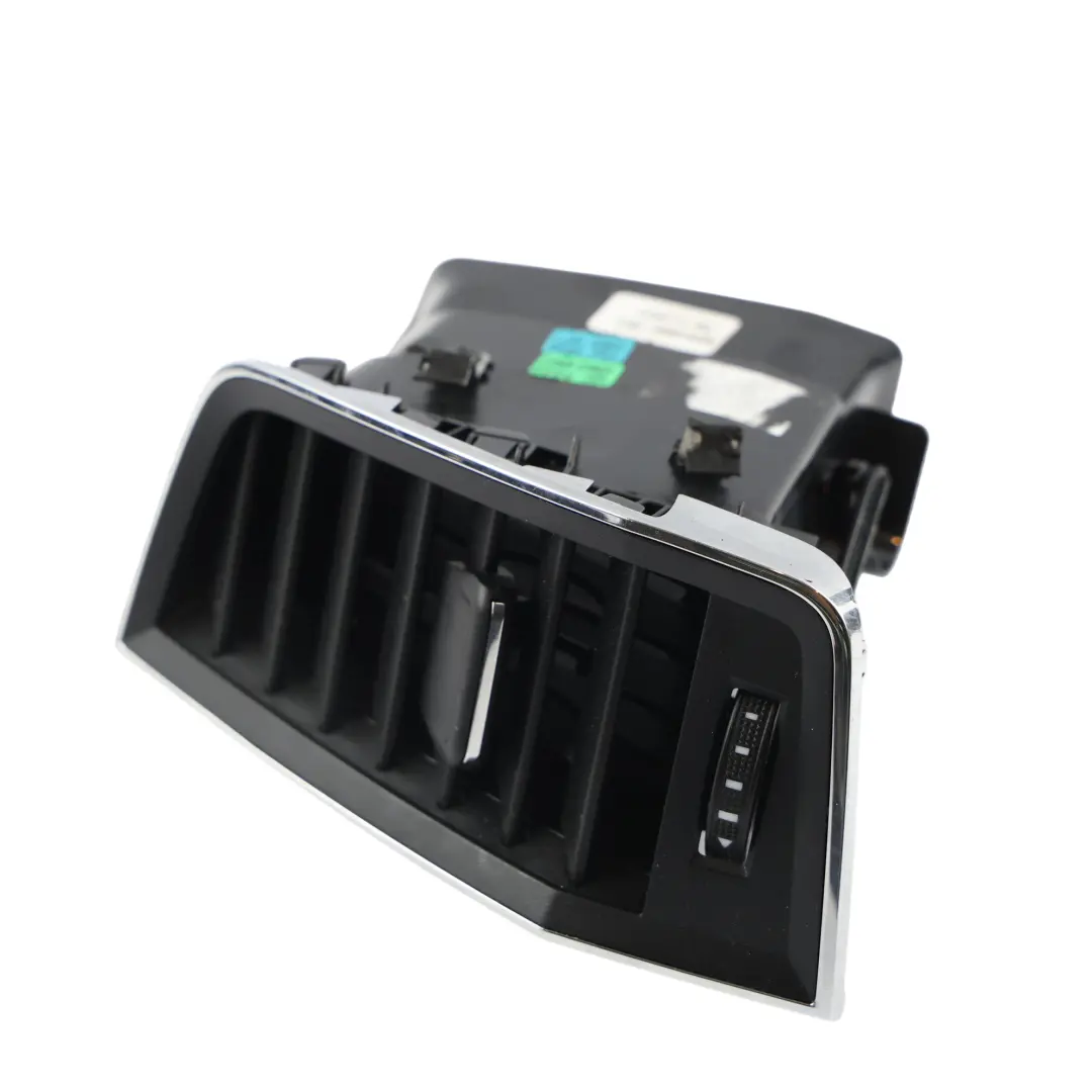 Skoda Karoq Grille Aération Tableau de Bord Avant Gauche - SKU 57A819701A - Numéro de pièce 57A819701A