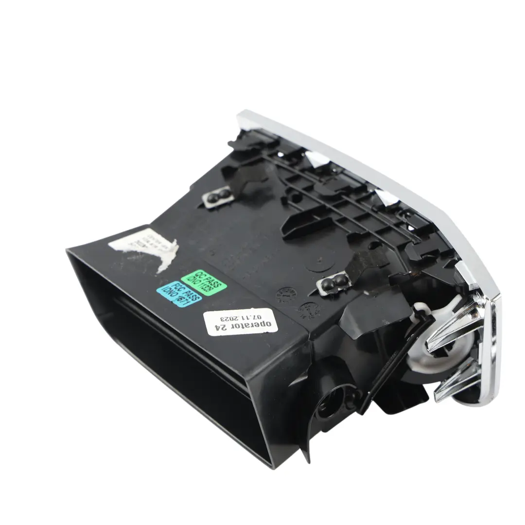 Skoda Karoq Dashboard Air Vent Central Air Grill Right O/S - SKU 57A820952 - Part number 57A820952