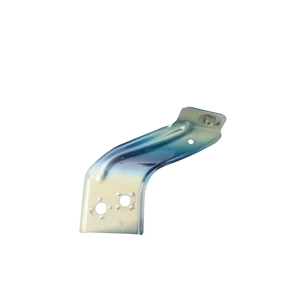 Skoda Karoq Support Fixation Aile Avant Gauche Bleu Lave W5Q - SKU 57A821431-LAVA - Numéro de pièce 57A821431