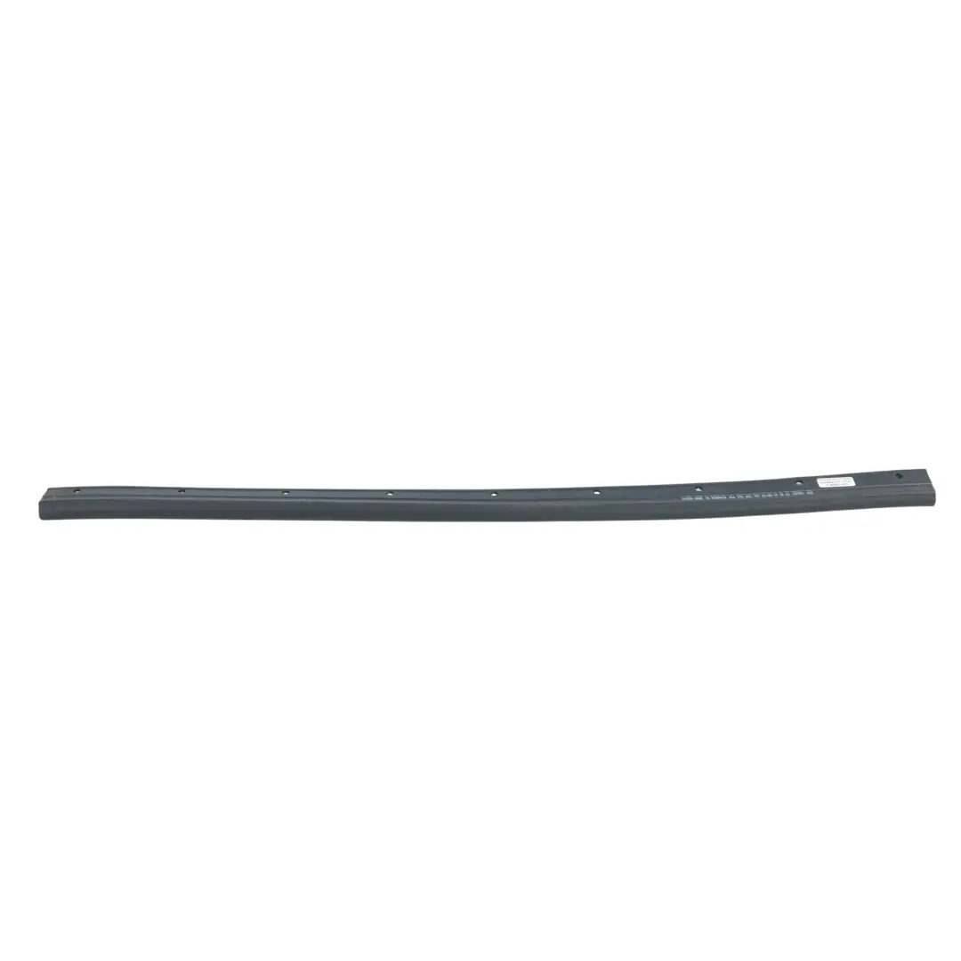 Skoda Karoq NU7 Joint Caoutchouc Capot Gauche Droit - SKU 57A823707 - Numéro de pièce 57A823707