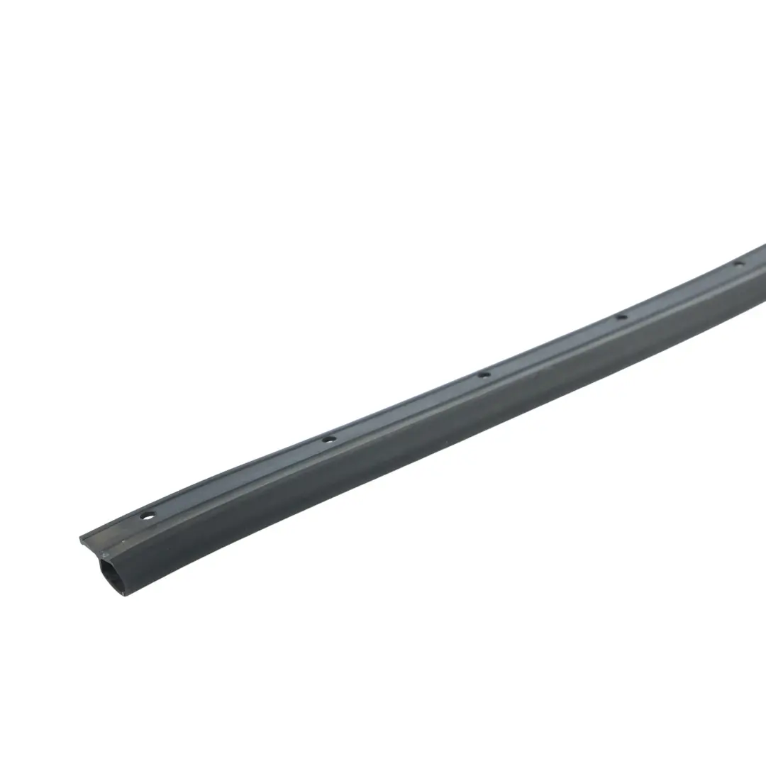 Skoda Karoq NU7 Joint Caoutchouc Capot Gauche Droit - SKU 57A823707 - Numéro de pièce 57A823707