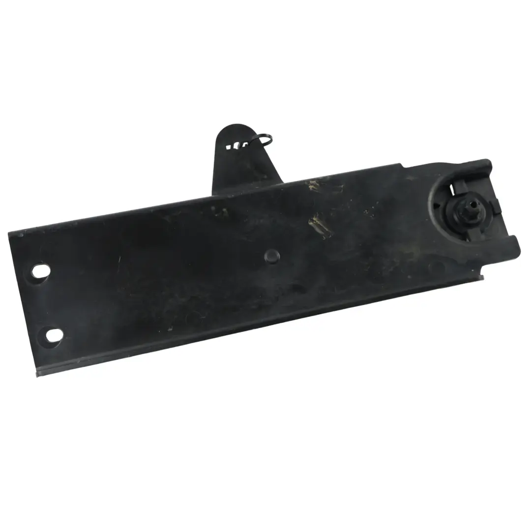 Skoda Karoq Nu7 Garniture Doublure Soubassement Arrière Gauche - SKU 57A825506 - Numéro de pièce 57A825506
