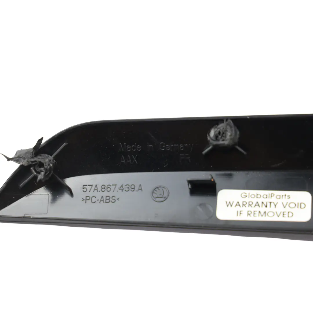 Türverkleidung Blende Griff Vorne Links für Skoda Karoq mit Teilenummer 57A837221S Skoda Karoq Türverkleidung Blende Griff Vorne Links - SKU 57A837221S - Teilenummer 57A837221S