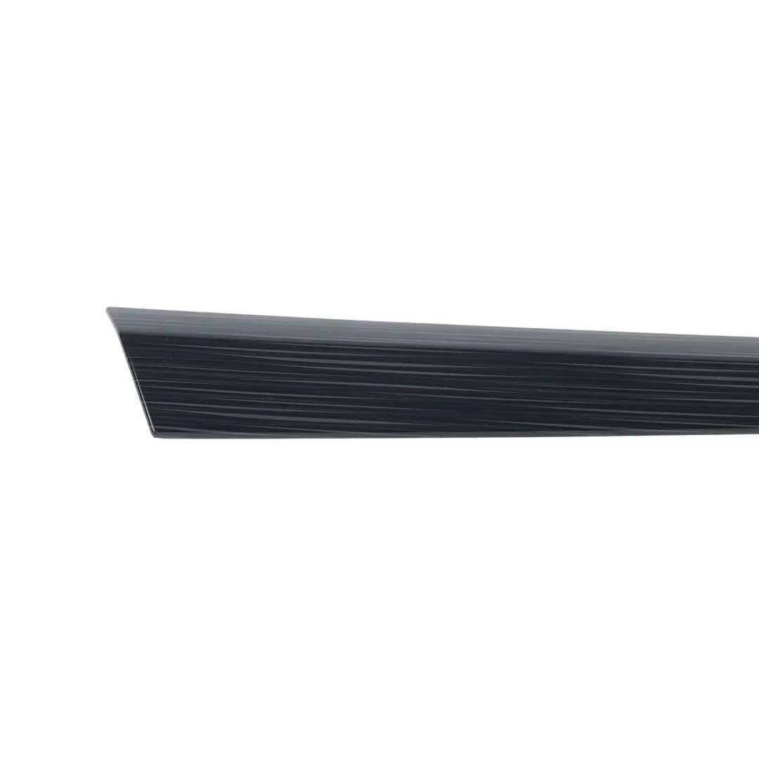 Listwa Ozdobna Tylnych Drzwi Czarna Lewa do Skoda Karoq NU7 o numerze 57A867459A Skoda Karoq NU7 Listwa Ozdobna Tylnych Drzwi Czarna Lewa - SKU 57A867459A - Numer Części 57A867459A