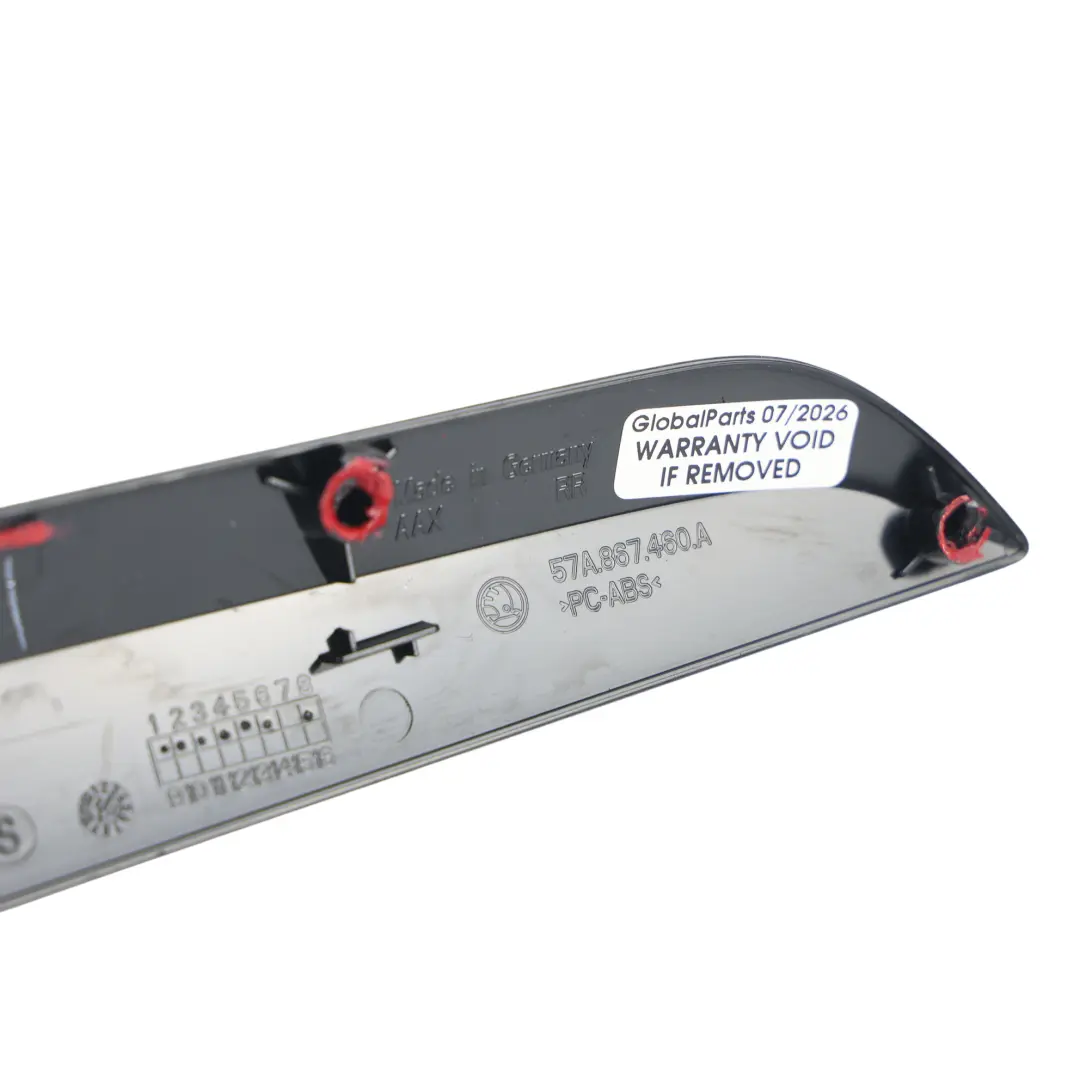 Moldura Embellecedor Puerta Trasera Negro Derecho para Skoda Karoq NU7 con número de pieza 57A867460A Skoda Karoq NU7 Moldura Embellecedor Puerta Trasera Negro Derecho - SKU 57A867460A - Número de pieza 57A867460A