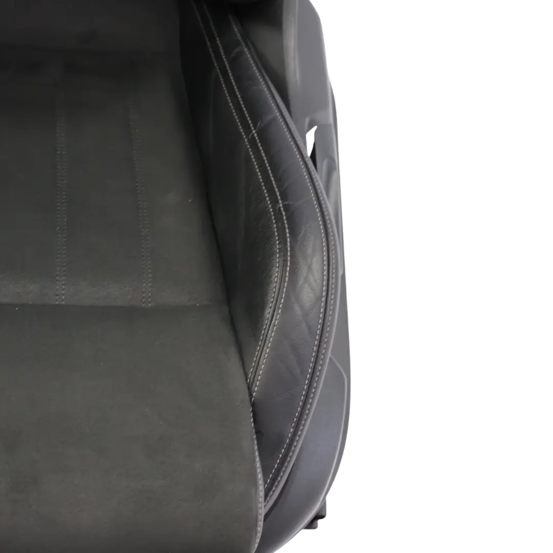Skoda Karoq NU7 Siège Avant Intérieur Gauche Cuir Noir Alcantara - SKU 57A881805GT-1 - Numéro de pièce 57A881805GT