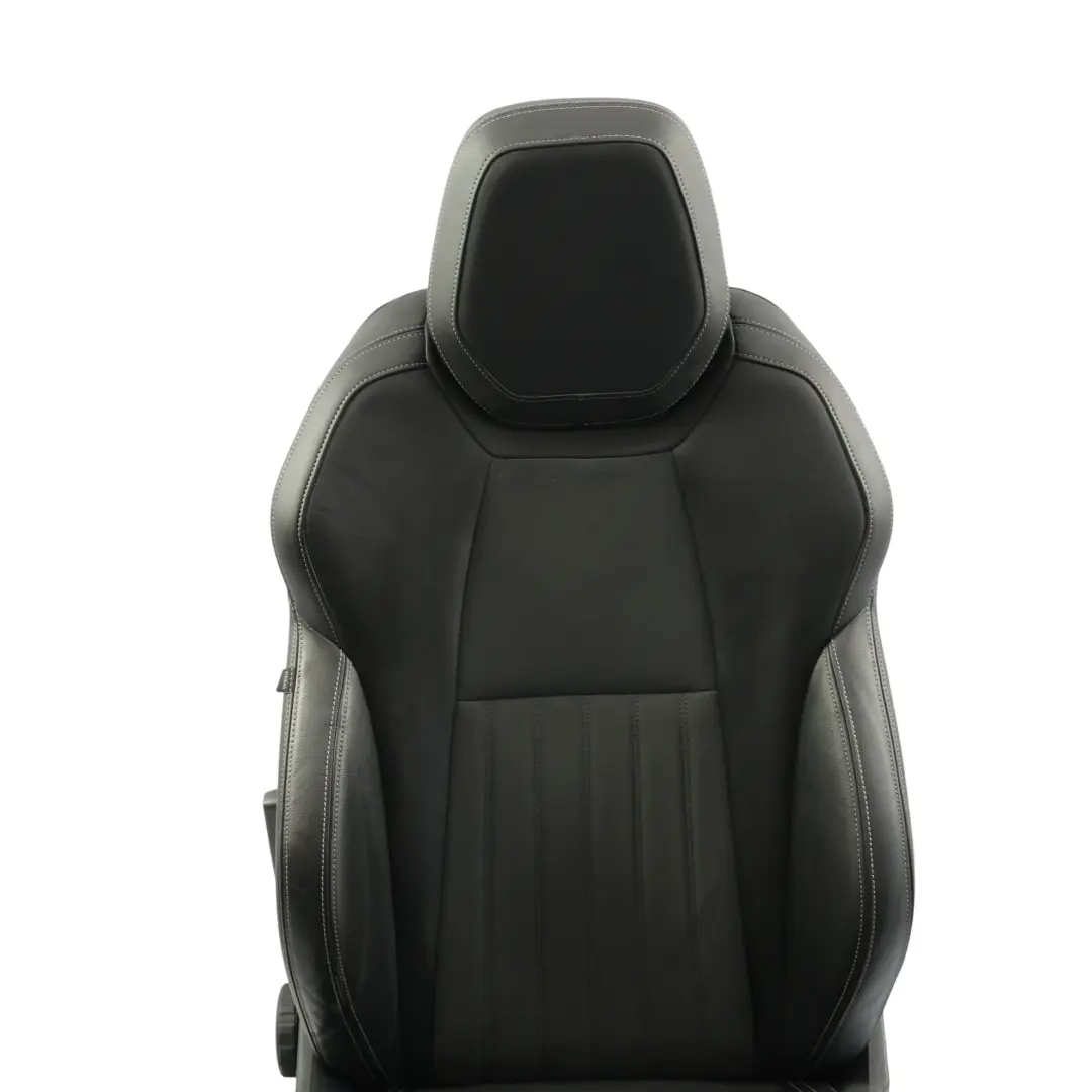 Vordersitz Innenraum Rechts Schwarz Leder Alcantara für Skoda Karoq NU7 mit Teilenummer 57A881806GR Skoda Karoq NU7 Vordersitz Innenraum Rechts Schwarz Leder Alcantara - SKU 57A881806GR-1 - Teilenummer 57A881806GR