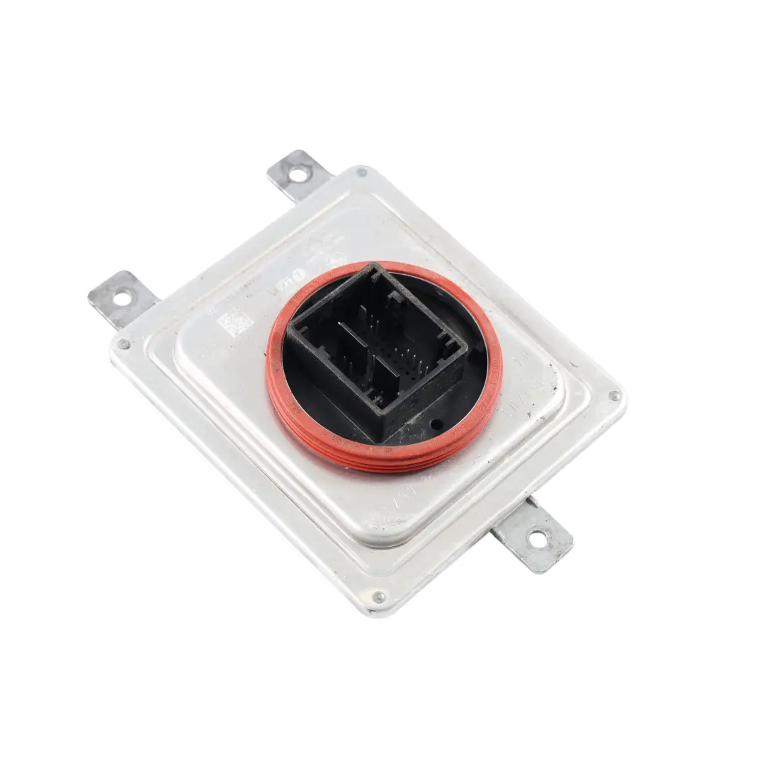 Moduł Sterownik LED Reflektora 7933357 do BMW F40 F44 G20 G21 G22 o numerze 5A0AF90 BMW F40 F44 G20 G21 G22 Moduł Sterownik LED Reflektora 7933357 - SKU 5A0AF90 - Numer Części 5A0AF90