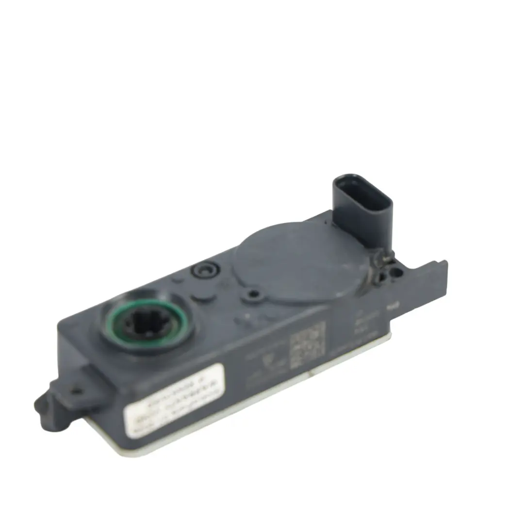 F66 BMW X1 U11 Lower Radiator Active Grille Actuator Motor to Mini with Part number 5A0E560 Mini F66 BMW X1 U11 Lower Radiator Active Grille Actuator Motor - SKU 5A0E560 - Part number 5A0E560