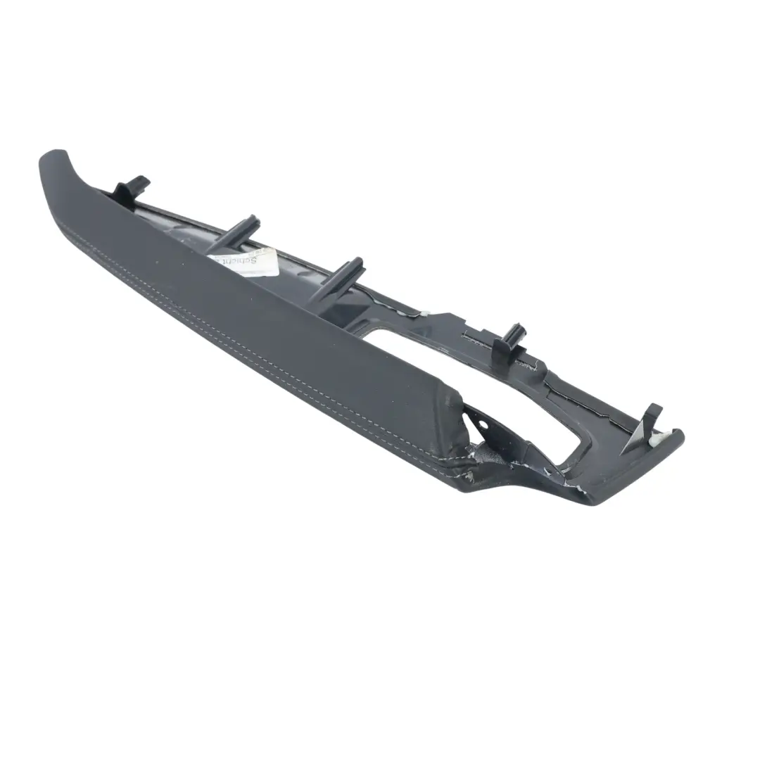 U10 X1 U11 Rivestimento Bracciolo Porta Anteriore Destro Nero per BMW X2 con numero di parte 5A6F1A8 BMW X2 U10 X1 U11 Rivestimento Bracciolo Porta Anteriore Destro Nero - SKU 5A6F1A8 - Numero di parte 5A6F1A8