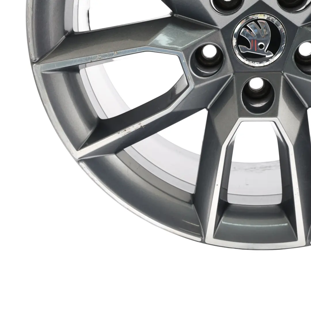 Skoda Octavia VRS Jante Alliage 7,5J 18" ET:51 Gris Anthracite - SKU 5E0601025-2 - Numéro de pièce 5E0601025