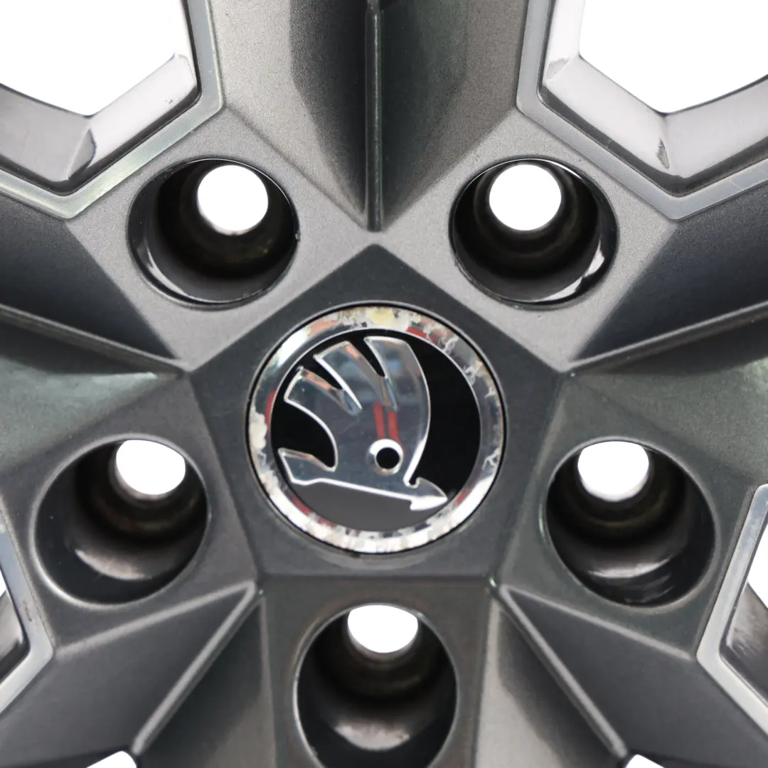 VRS Alu Felge 7,5J 18" ET:51 Anthrazitgrau für Skoda Octavia mit Teilenummer 5E0601025 Skoda Octavia VRS Alu Felge 7,5J 18" ET:51 Anthrazitgrau - SKU 5E0601025-2 - Teilenummer 5E0601025