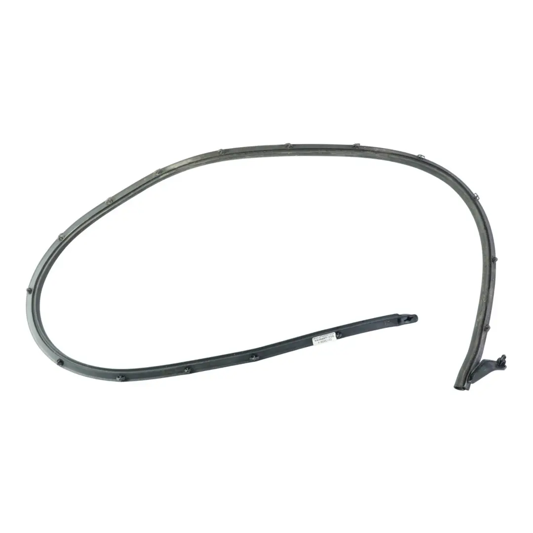 Junta Goma Puerta Exterior Delantero Izquierdo para Skoda Octavia RS 5E con número de pieza 5E0837697B Skoda Octavia RS 5E Junta Goma Puerta Exterior Delantero Izquierdo - SKU 5E0837697B - Número de pieza 5E0837697B