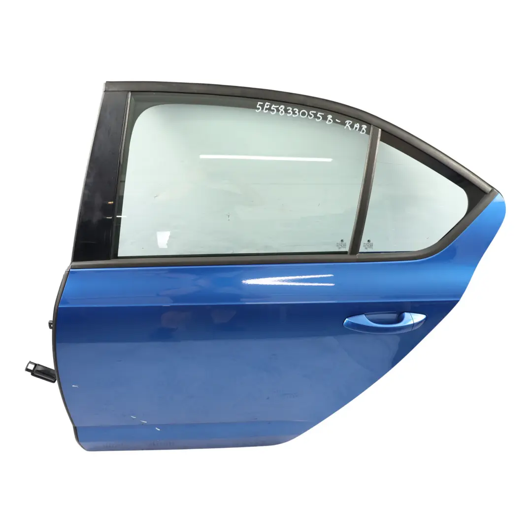 Skoda Octavia MK3 Berlina Porta Posteriore Sinistra Blu Metallizzato F5W - SKU 5E5833055B-RAB - Numero di parte 5E5833055B