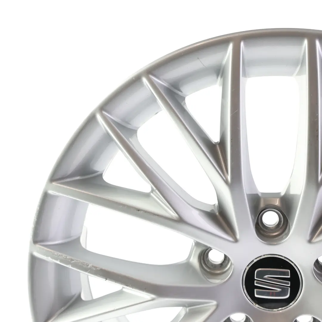 MK3 5F Cerchio Lega Argento 17" 7J ET:49 Stella Raggi per Seat Leon con numero di parte 5F0601025H Seat Leon MK3 5F Cerchio Lega Argento 17" 7J ET:49 Stella Raggi - SKU 5F0601025H-1 - Numero di parte 5F0601025H