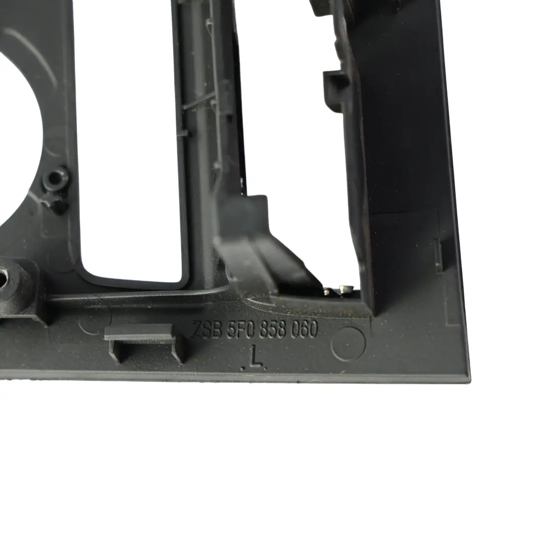 Mk3 5F Air Conditioning Heater Control Panel Trim Cover to Seat Leon with Part number 5F0858060 Seat Leon Mk3 5F Air Conditioning Heater Control Panel Trim Cover - SKU 5F0858060 - Part number 5F0858060