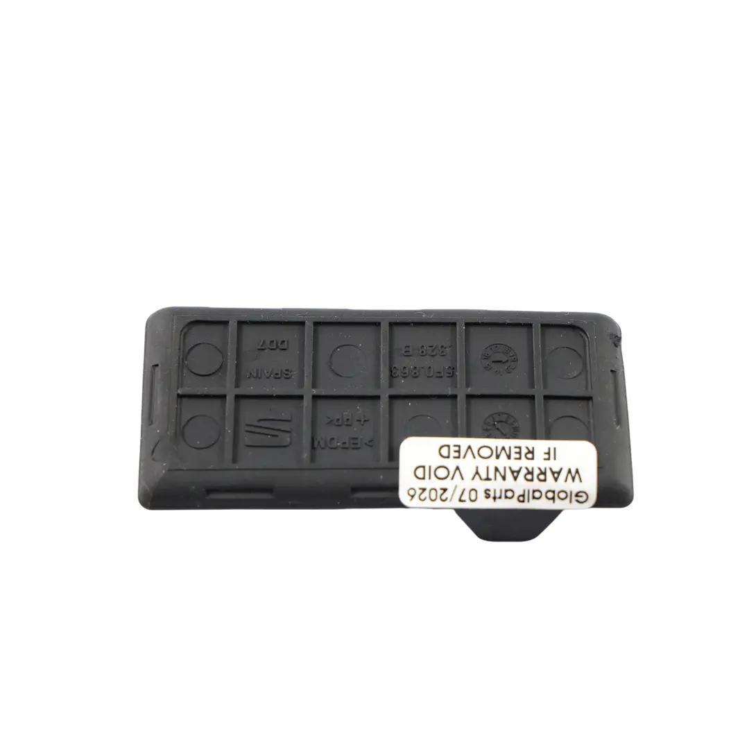 5F Inserto Gomma Copertura Bracciolo Console per Seat Leon Cupra con numero di parte 5F0863328B Seat Leon Cupra 5F Inserto Gomma Copertura Bracciolo Console - SKU 5F0863328B - Numero di parte 5F0863328B