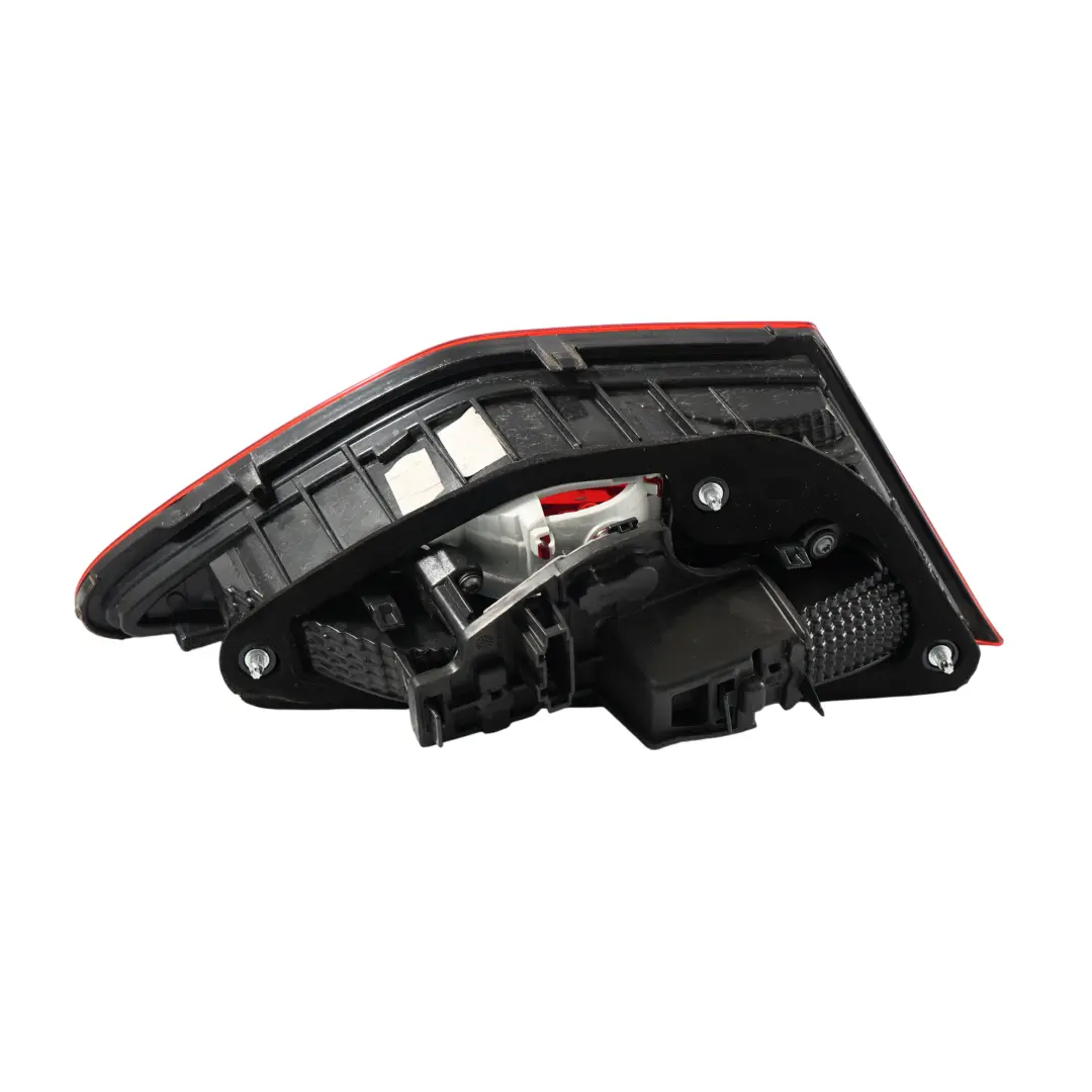 5F Rückleuchte Heckleuchte Heckklappe Rechts für Seat Leon mit Teilenummer 5F0945094M Seat Leon 5F Rückleuchte Heckleuchte Heckklappe Rechts - SKU RHD-5F0945094M - Teilenummer 5F0945094M