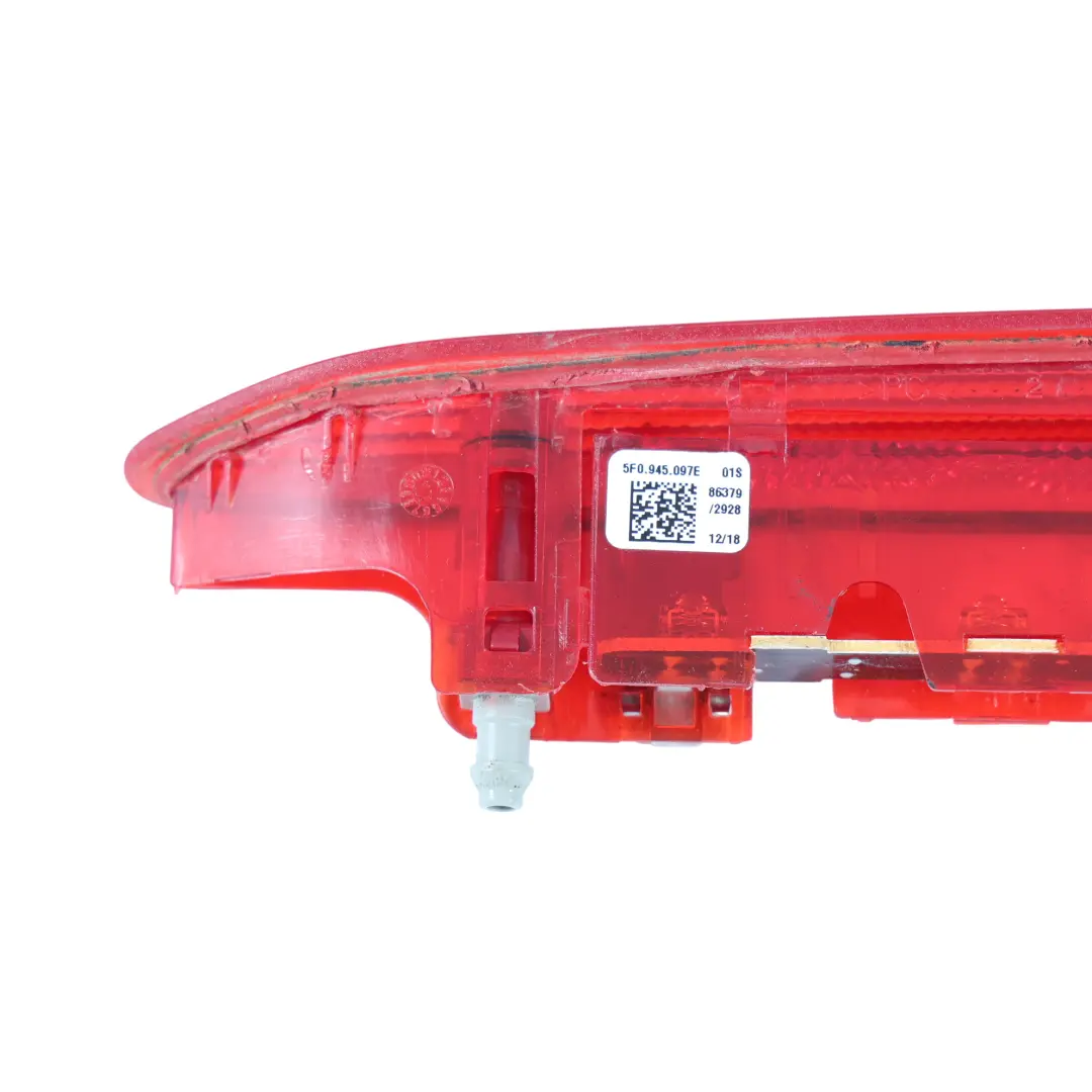 6F Luz Freno Tercer Nivel Alto para Seat Ibiza con número de pieza 5F0945097E Seat Ibiza 6F Luz Freno Tercer Nivel Alto - SKU 5F0945097E - Número de pieza 5F0945097E