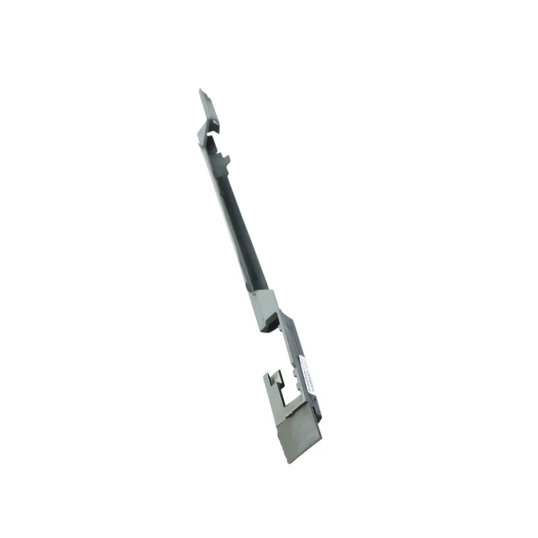 Volkswagen Golf Mk7 Passat B8 Déflecteur Joint Radiateur Cache - SKU 5G0121331H - Numéro de pièce 5G0121331H