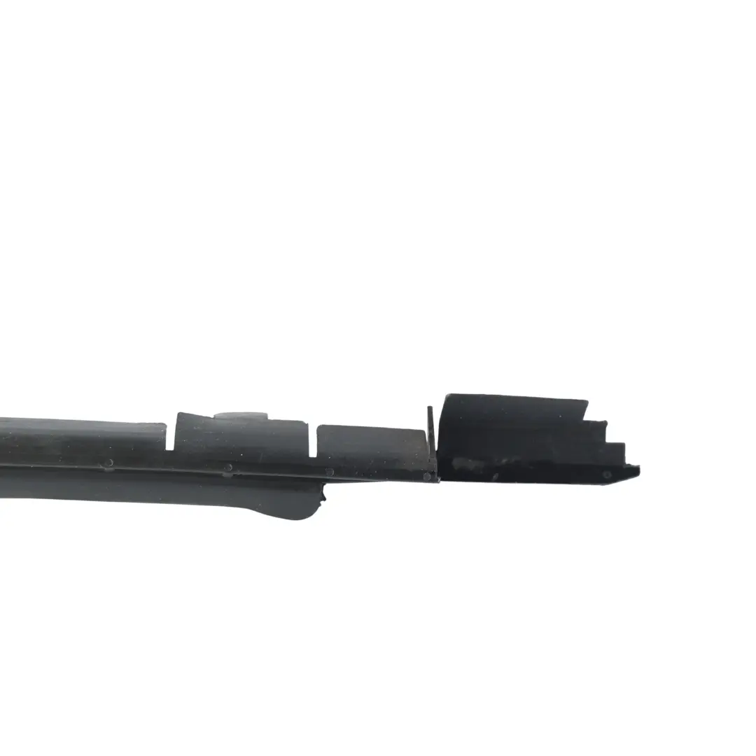 Kühler Dichtung Deflektor Verkleidung für Volkswagen Golf MK7 Passat B8 mit Teilenummer 5G0121331H Volkswagen Golf MK7 Passat B8 Kühler Dichtung Deflektor Verkleidung - SKU 5G0121331H - Teilenummer 5G0121331H