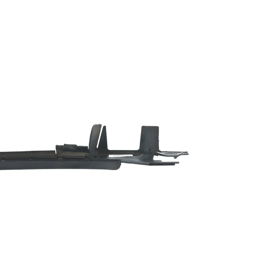Déflecteur Joint Radiateur pour Volkswagen Passat B8 Golf MK7 Tiguan 5N à propos du numéro de pièce 5G0121332H Volkswagen Passat B8 Golf MK7 Tiguan 5N Déflecteur Joint Radiateur - SKU 5G0121332H - Numéro de pièce 5G0121332H