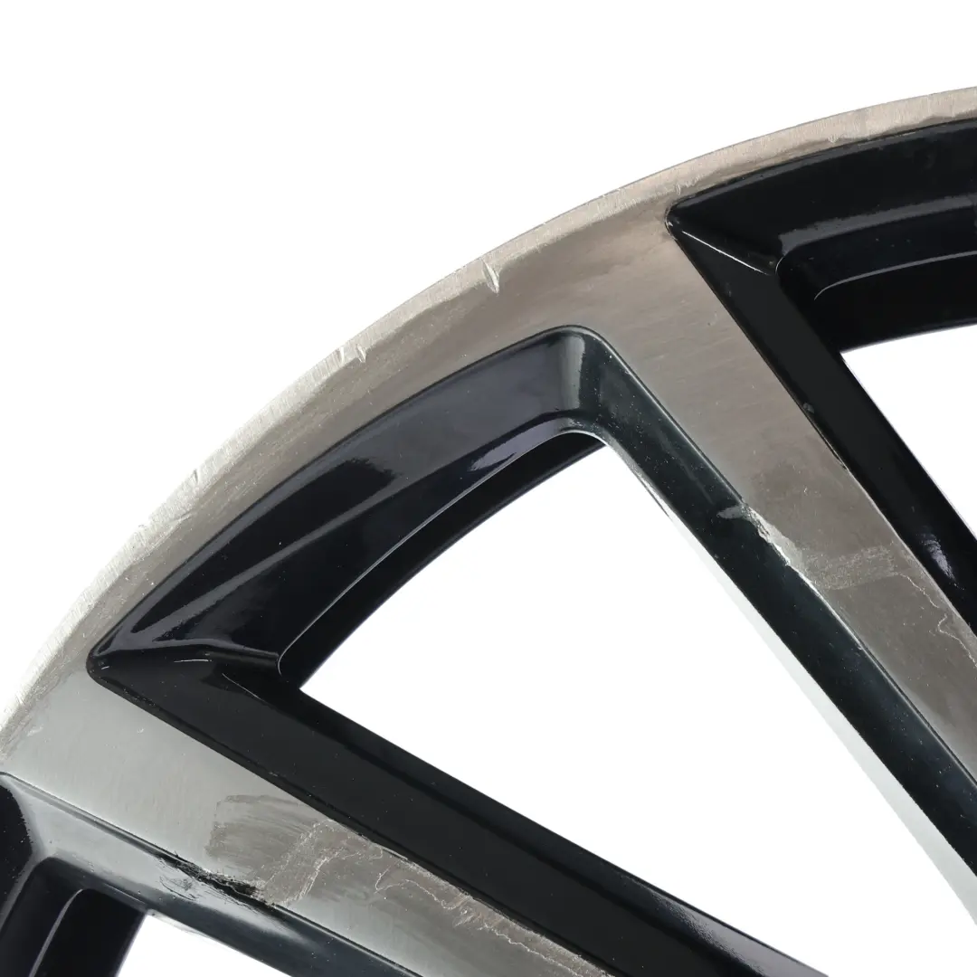 Llanta Aleación Negro 19" 8J ET:50 Spielberg para Volkswagen Golf R Mk7 con número de pieza 5G0601025DB Volkswagen Golf R Mk7 Llanta Aleación Negro 19" 8J ET:50 Spielberg - SKU 5G0601025DB-2 - Número de pieza 5G0601025DB