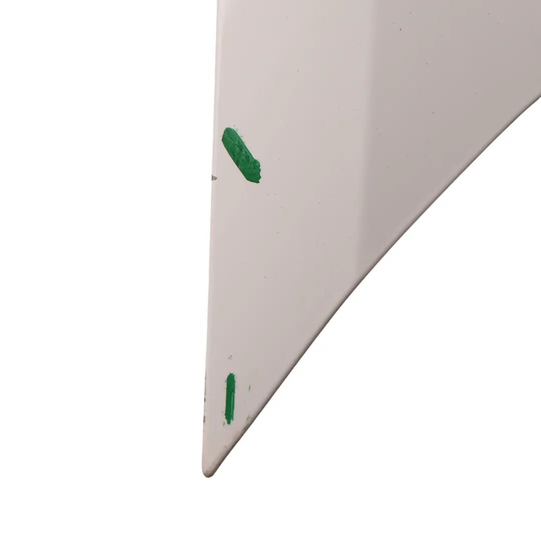 Pannello Laterale Anteriore Sinistro Bianco Puro C9A per Volkswagen Golf Mk7 con numero di parte 5G0821105A Volkswagen Golf Mk7 Pannello Laterale Anteriore Sinistro Bianco Puro C9A - SKU 5G0821105A-PWH - Numero di parte 5G0821105A