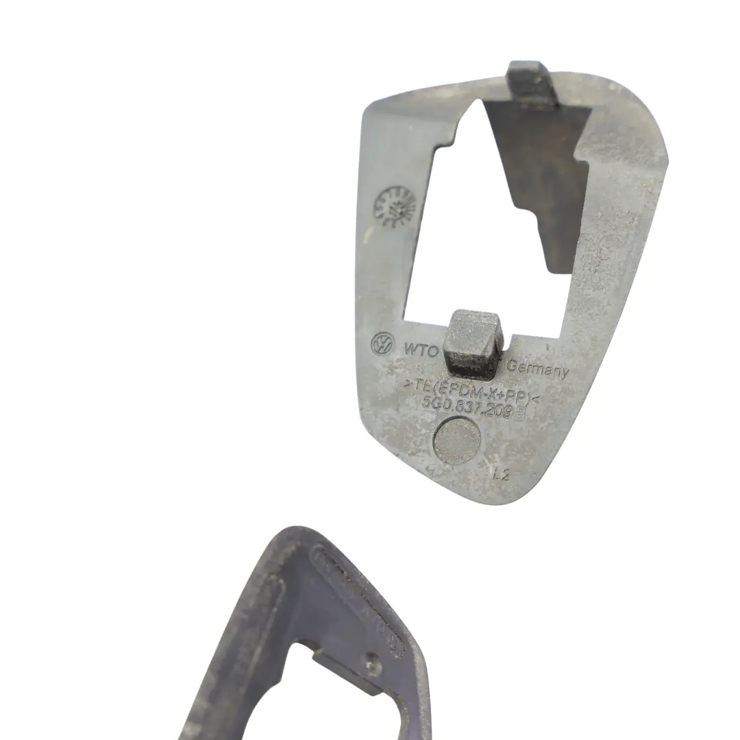Volkswagen Golf Mk7 Poignée Porte Cache Embout Set Avant Gauche - SKU 5G0837087B - Numéro de pièce 5G0837087B