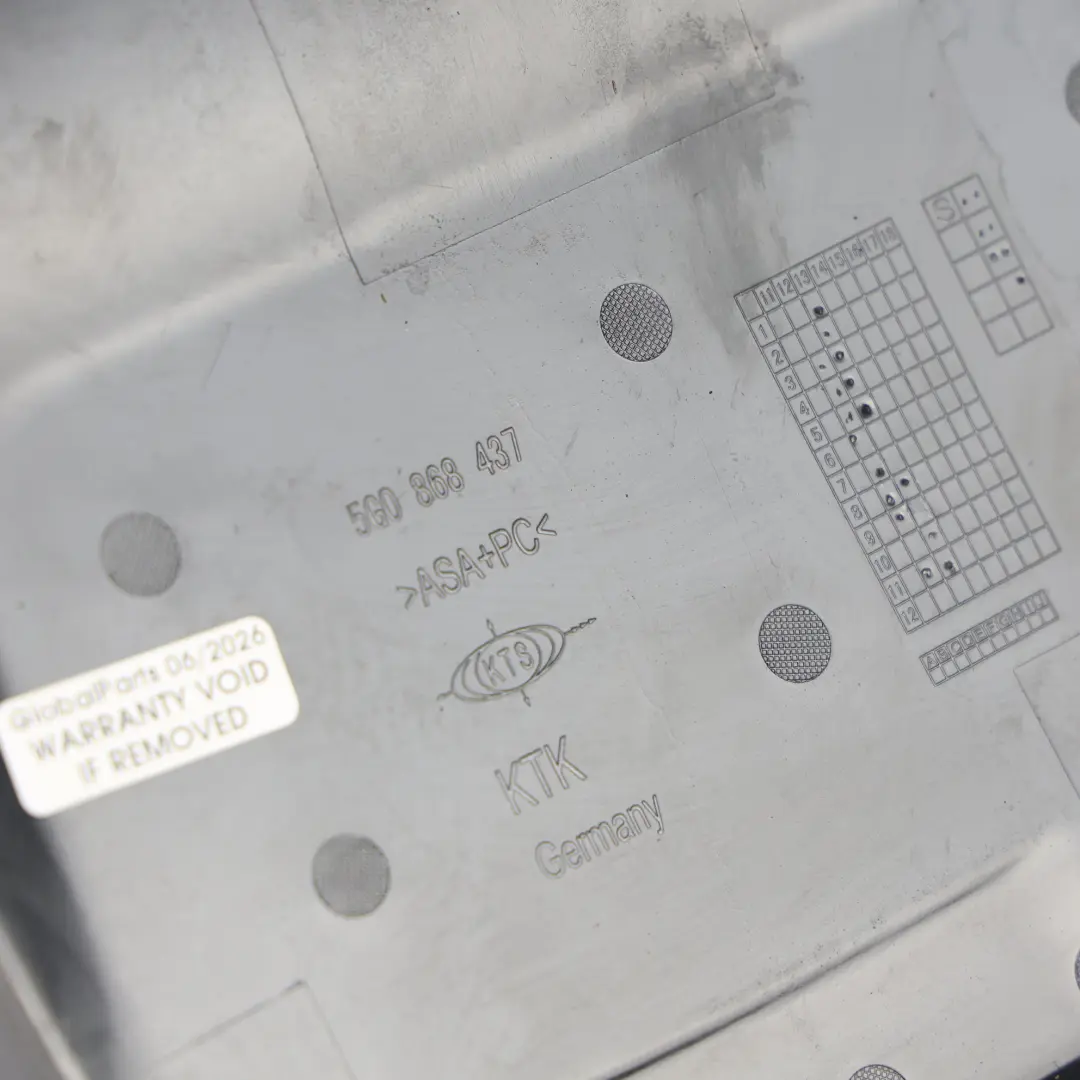 Osłona Lusterka Wstecznego Wewnętrznego do Volkswagen Golf Mk7 o numerze 5G0868437 Volkswagen Golf Mk7 Osłona Lusterka Wstecznego Wewnętrznego - SKU 5G0868437 - Numer Części 5G0868437