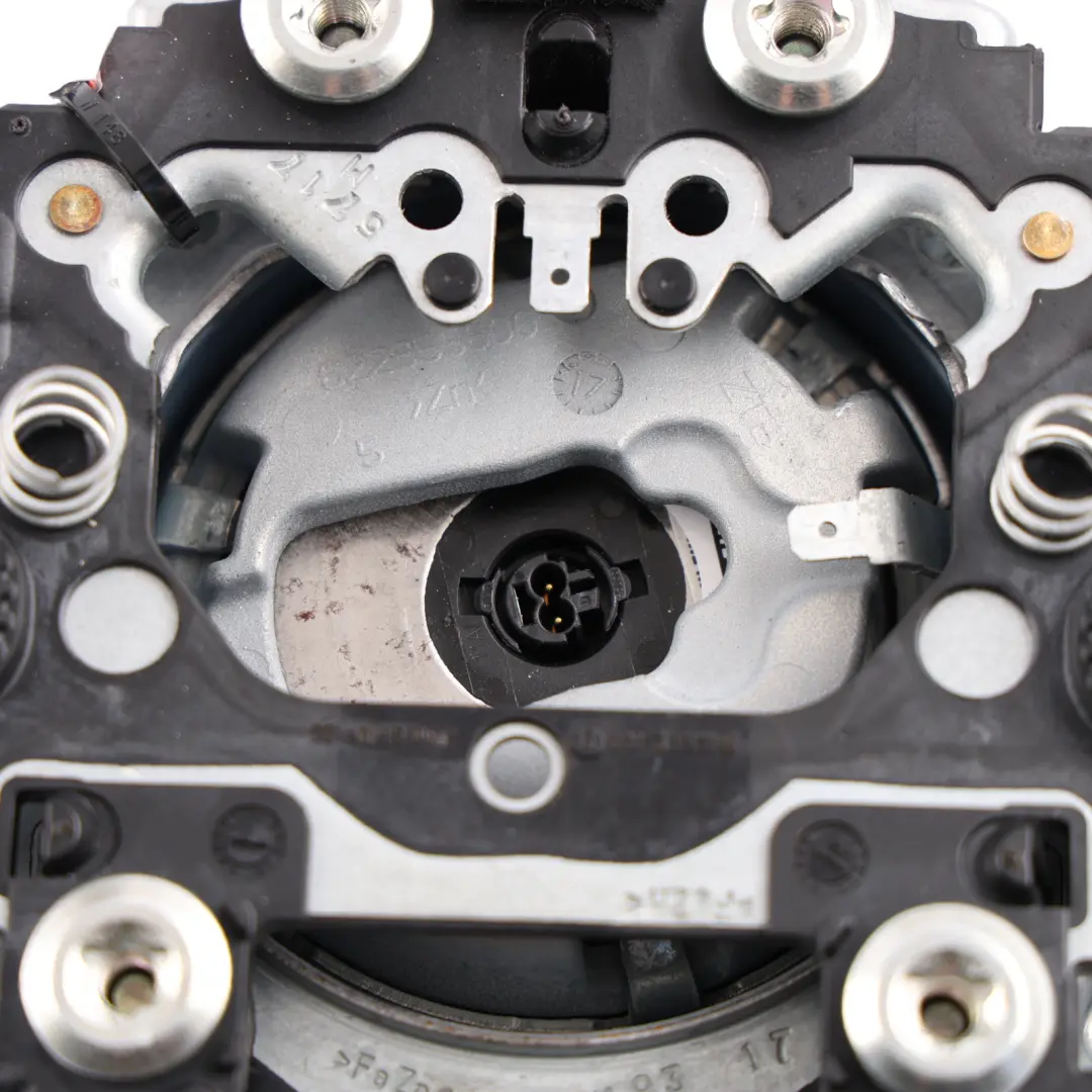Steering Wheel Air Module Driver Side O/S to VW Volkswagen Golf Mk7 with Part number 5G0880201AC VW Volkswagen Golf Mk7 Steering Wheel Air Module Driver Side O/S - SKU 5G0880201AC - Part number 5G0880201AC