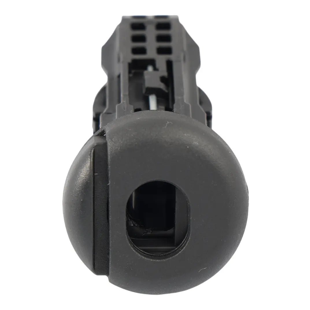 Audi A1 GB Skoda Octavia RS 5E Rear Head Restraint Push Button Guide - SKU 5G0886920 - Part number 5G0886920
