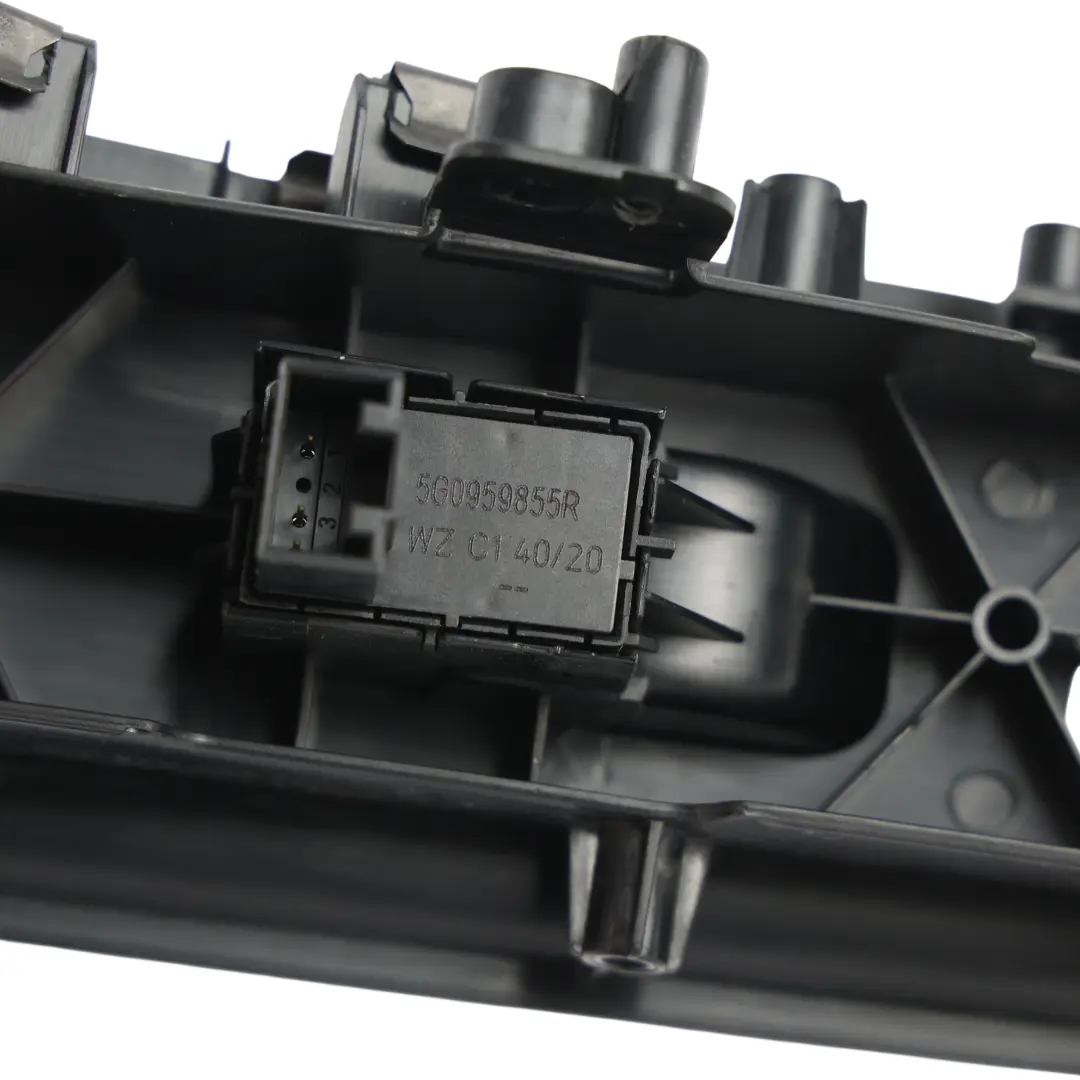 Audi A1 GB MK2 Interruttore Alzacristallo Posteriore Sinistro - SKU 5G0959855R - Numero di parte 5G0959855R